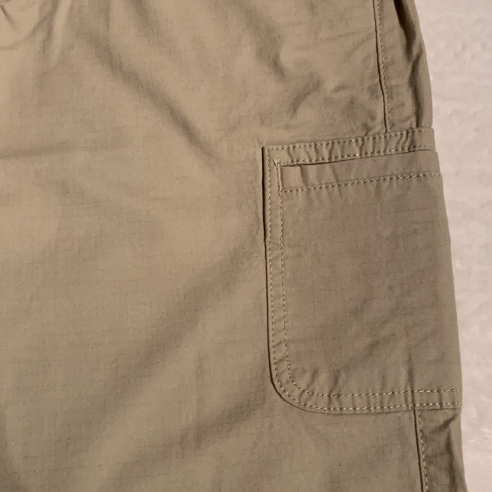 Eddie Bauer NWOTs Capri pants sz 10 - Picture 4 of 6